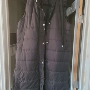 SHEIN Black Quilted Vest